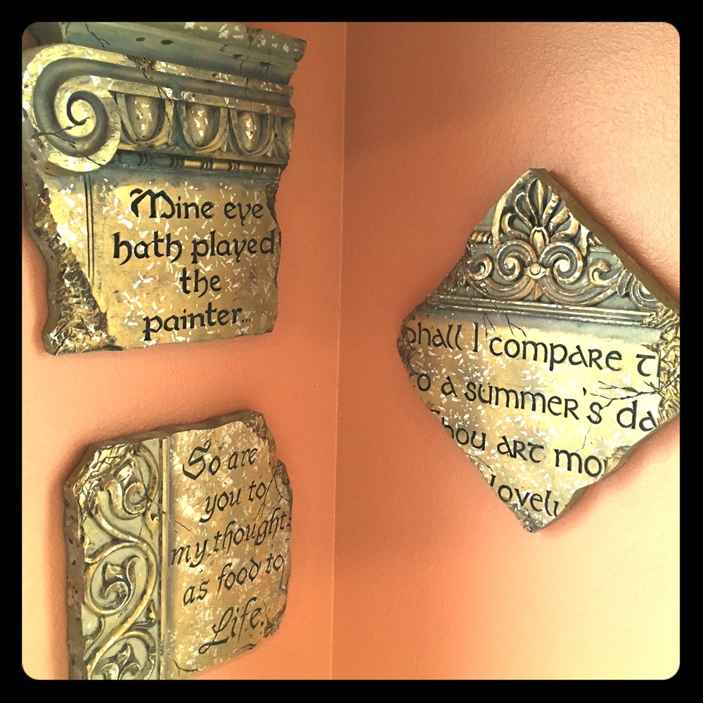 Shakespearean quotes wall decor